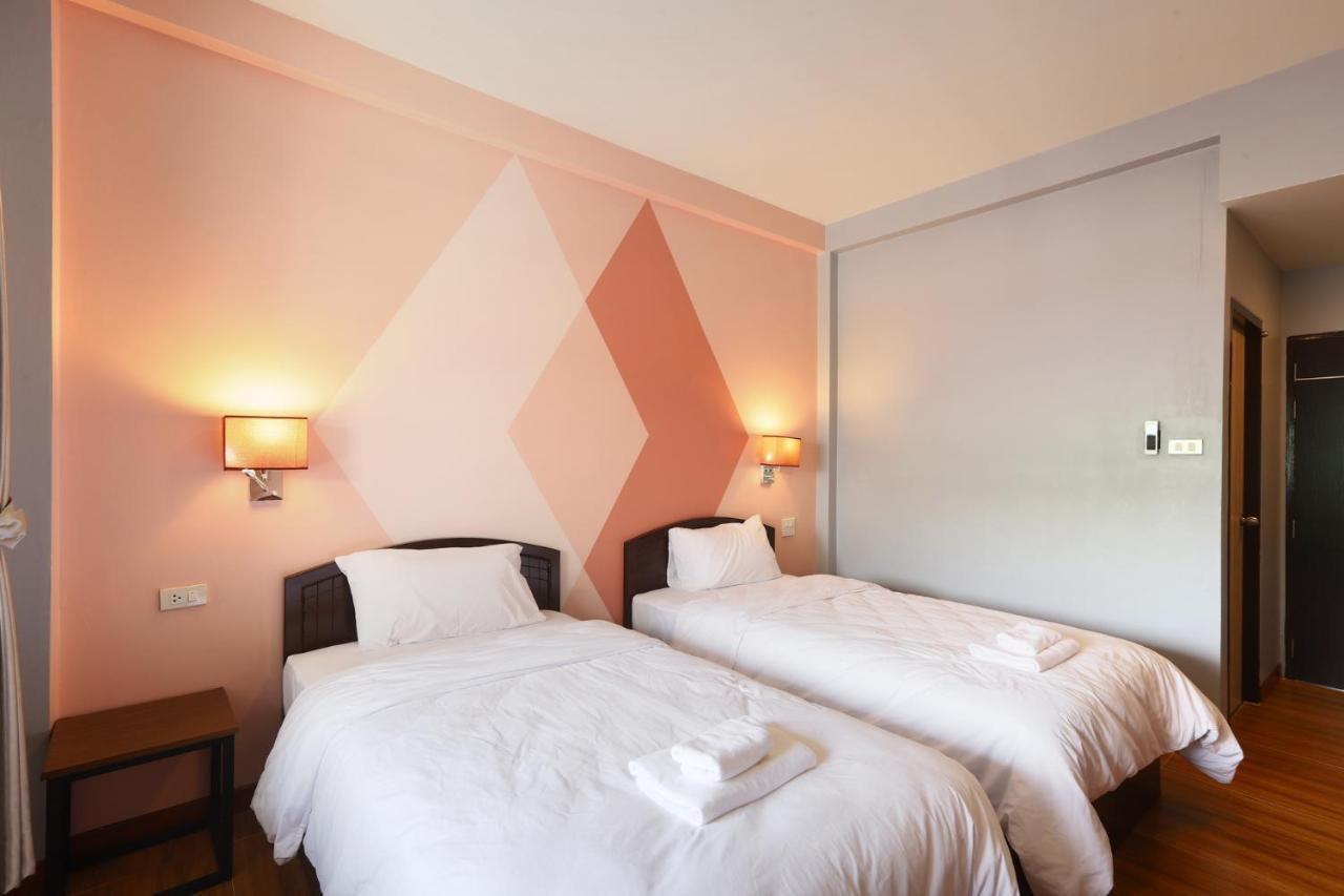 Mest Hotel Phatthalung Kültér fotó
