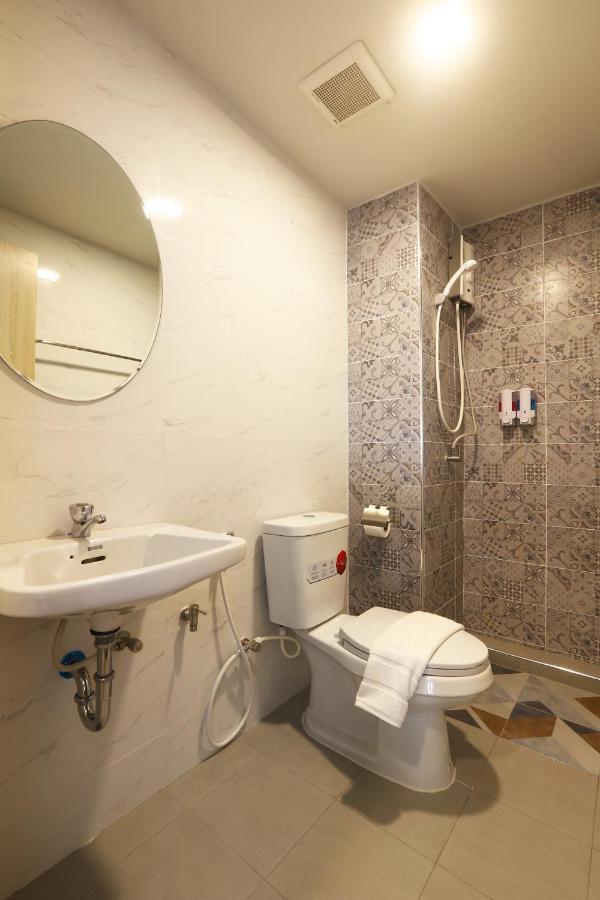 Mest Hotel Phatthalung Kültér fotó